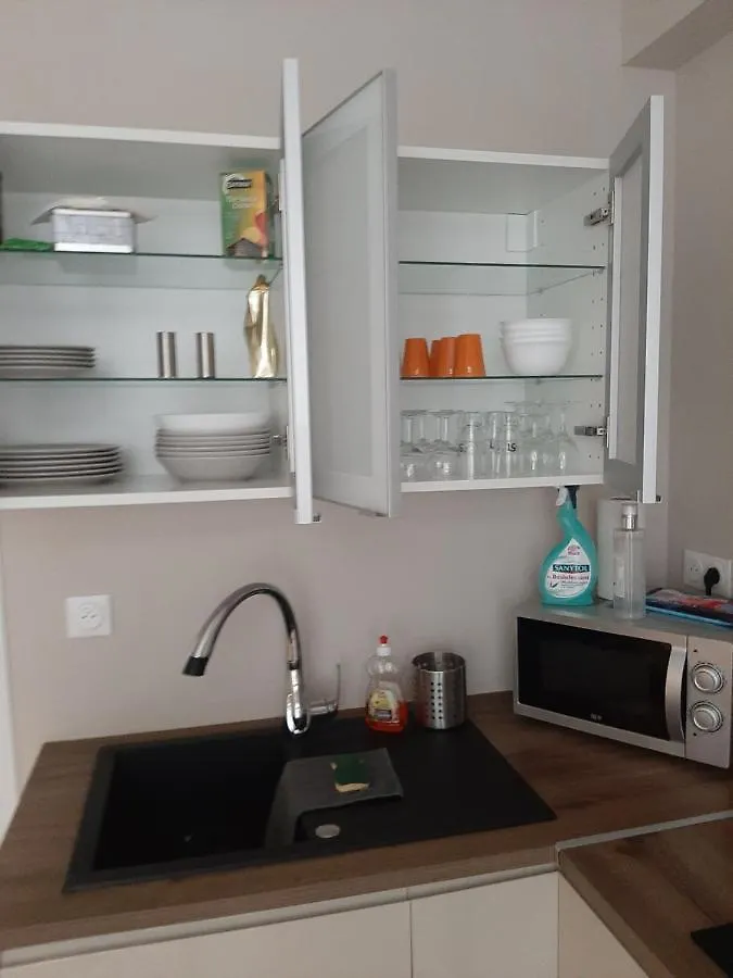 Appartement T2 50 à 60 M2 déplacement PRO ou couple avec enfants Les Hauts De Bourg