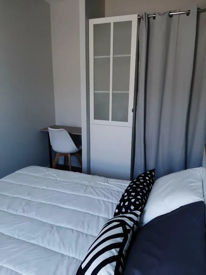 Appartement T2 50 à 60 M2 déplacement PRO ou couple avec enfants Les Hauts De Bourg