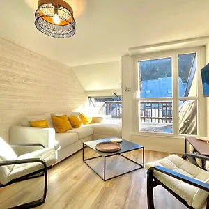Centre Village Avec Terrasse 2 Et 1 Alcôve Jusqu à 6 Personnes Appartement Saint-Lary-Soulan