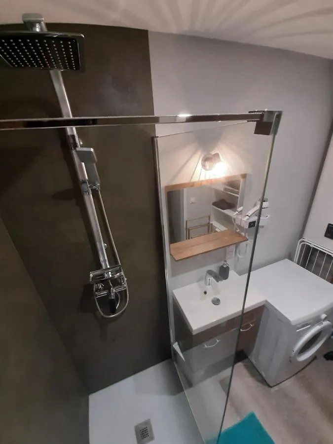 T2 50 à 60 M2 déplacement PRO ou couple avec enfants Les Hauts De Bourg