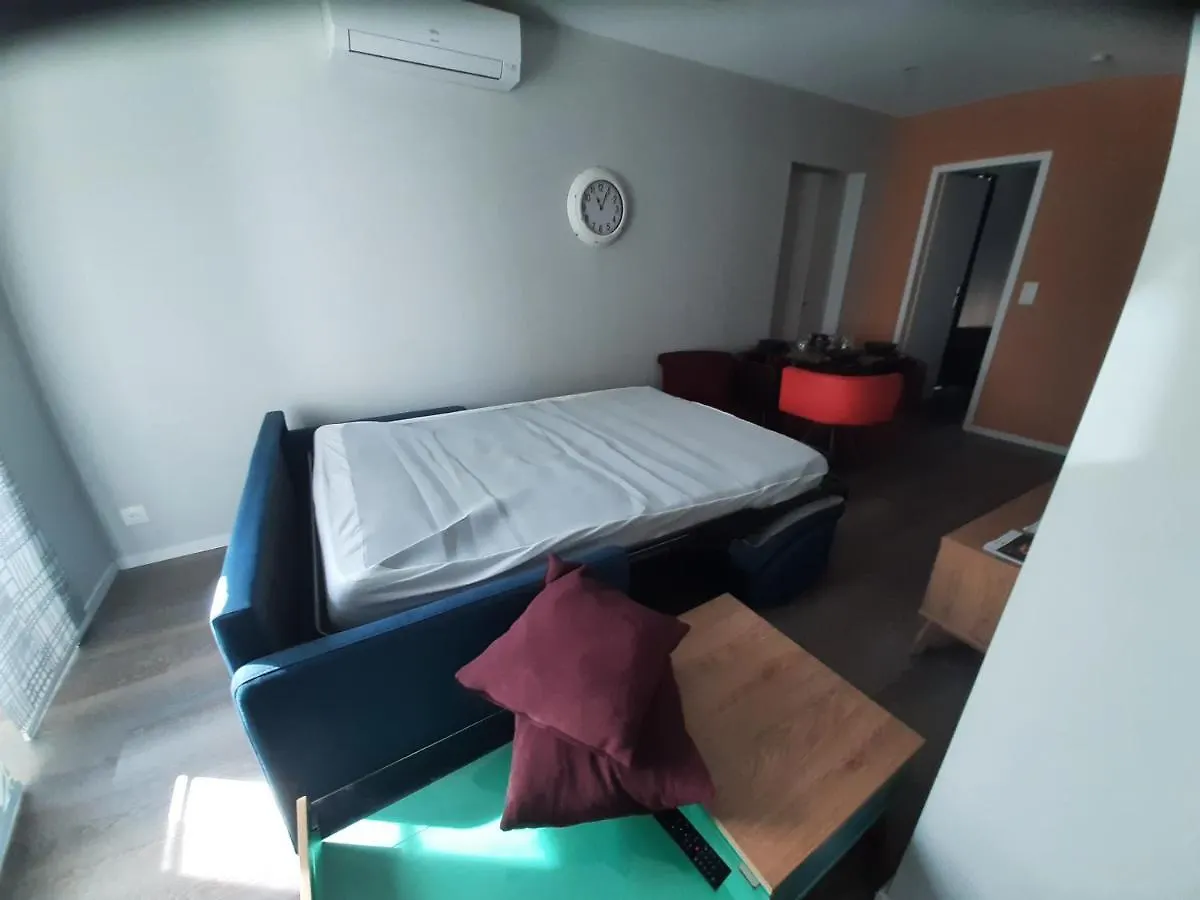 Appartement T2 50 à 60 M2 déplacement PRO ou couple avec enfants Les Hauts De Bourg