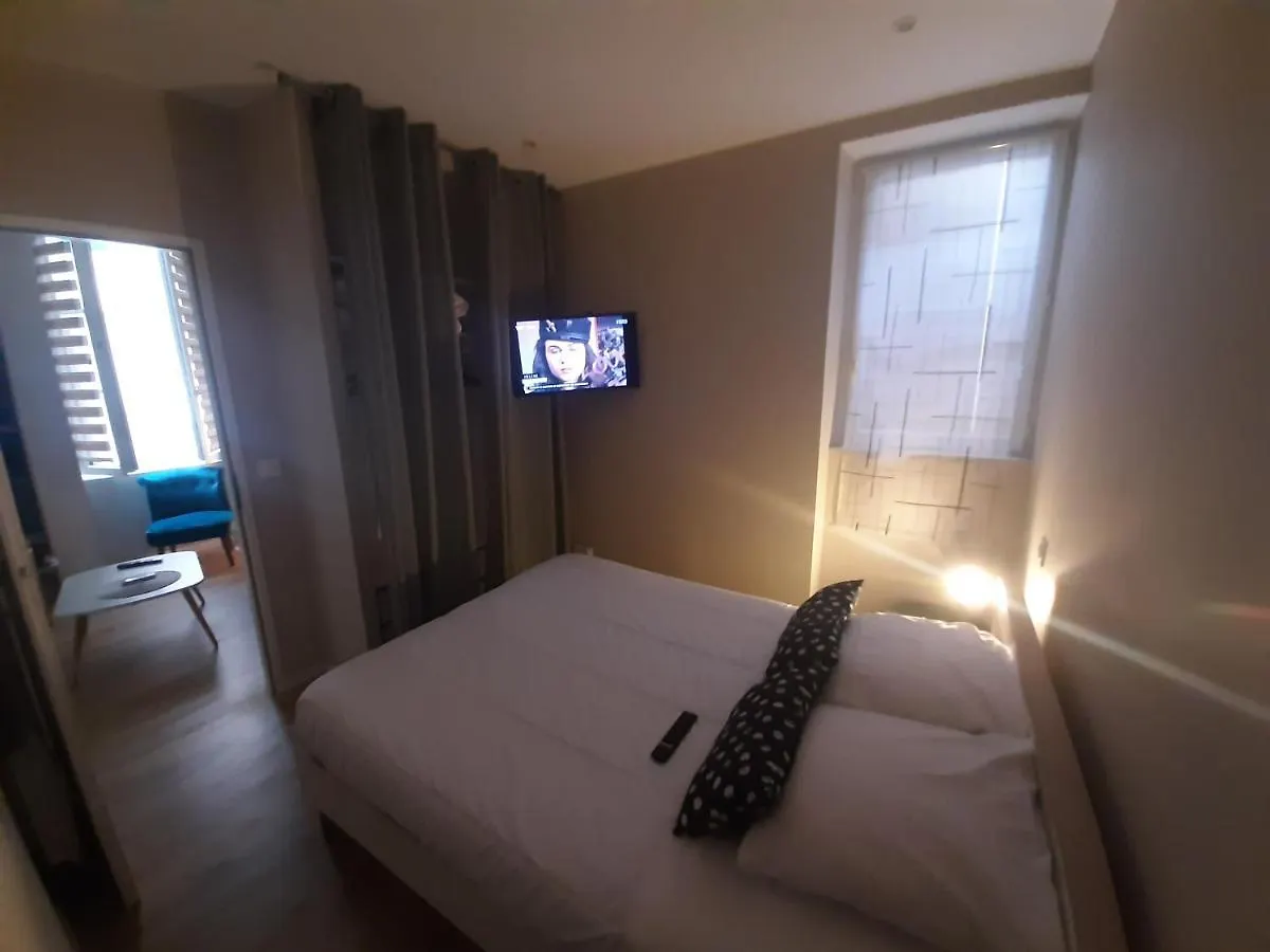 Appartement T2 50 à 60 M2 déplacement PRO ou couple avec enfants Les Hauts De Bourg France