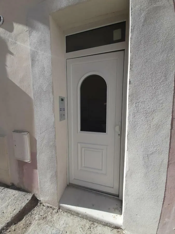 Appartement T2 50 à 60 M2 déplacement PRO ou couple avec enfants Les Hauts De Bourg